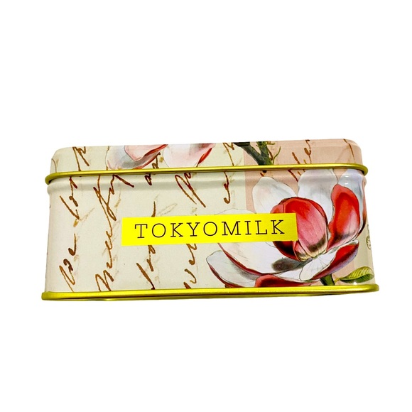 Tokyomilk Pure Decadence Salt Soak Golden Hour No. 32, Champagne Citrus Zest - Picture 3 of 4